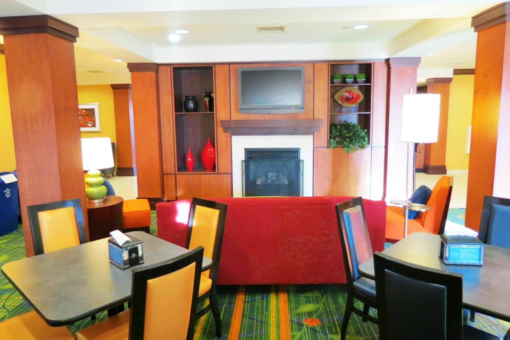Fairfield Inn & Suites Mount Vernon Rend Lake Exterior photo